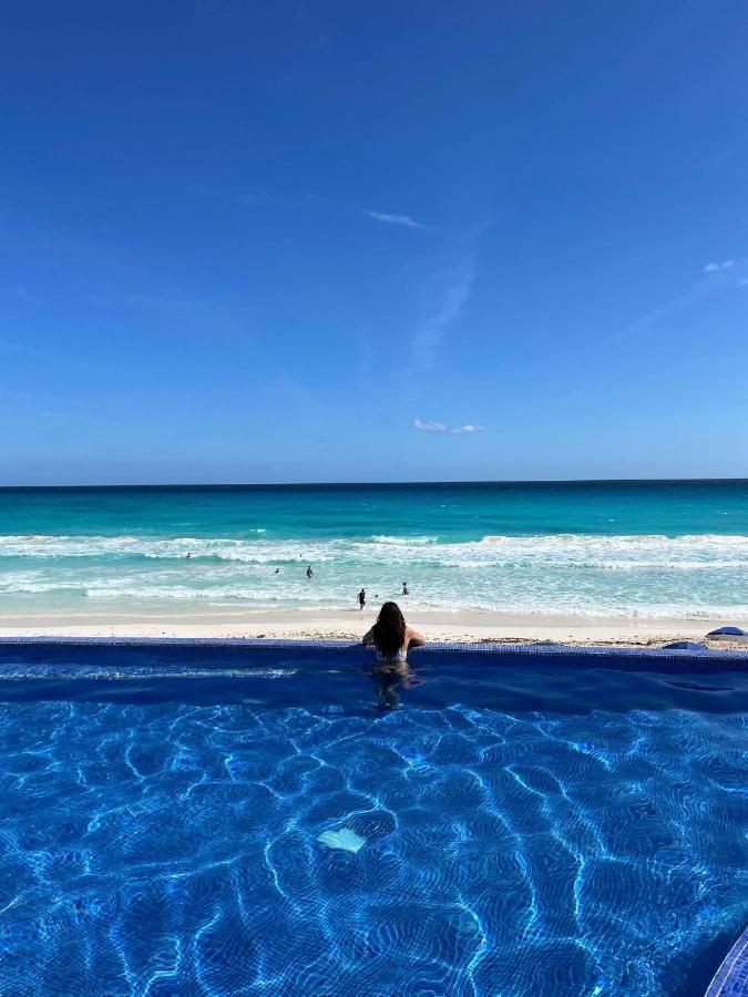 1 Bedroom Seaview Condo In Ocean Dream Resort カンクン エクステリア 写真