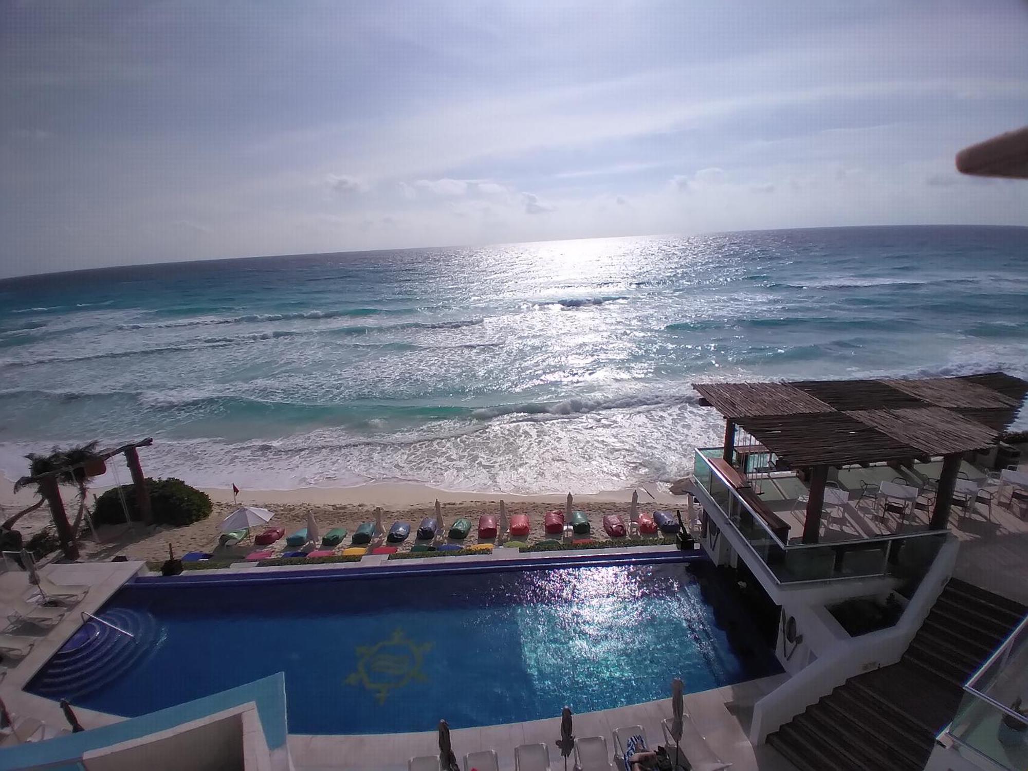 1 Bedroom Seaview Condo In Ocean Dream Resort カンクン エクステリア 写真