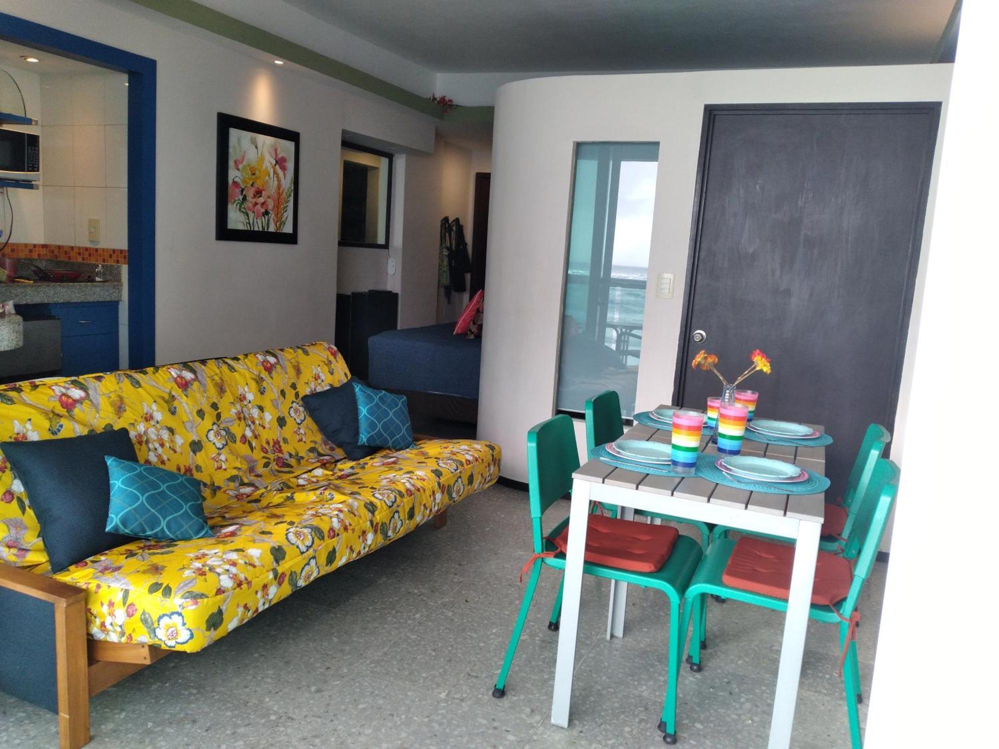 1 Bedroom Seaview Condo In Ocean Dream Resort カンクン エクステリア 写真