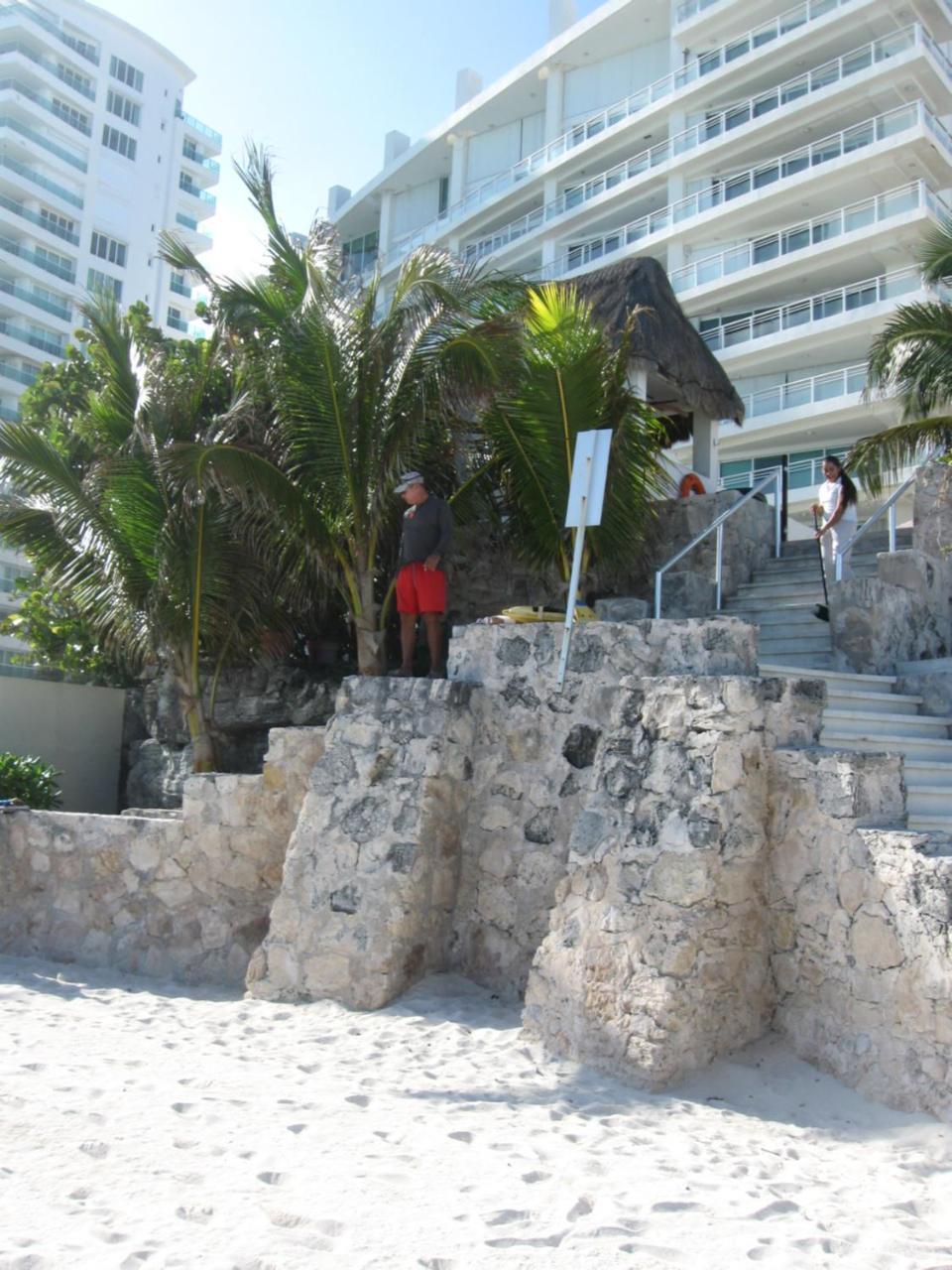 1 Bedroom Seaview Condo In Ocean Dream Resort カンクン エクステリア 写真
