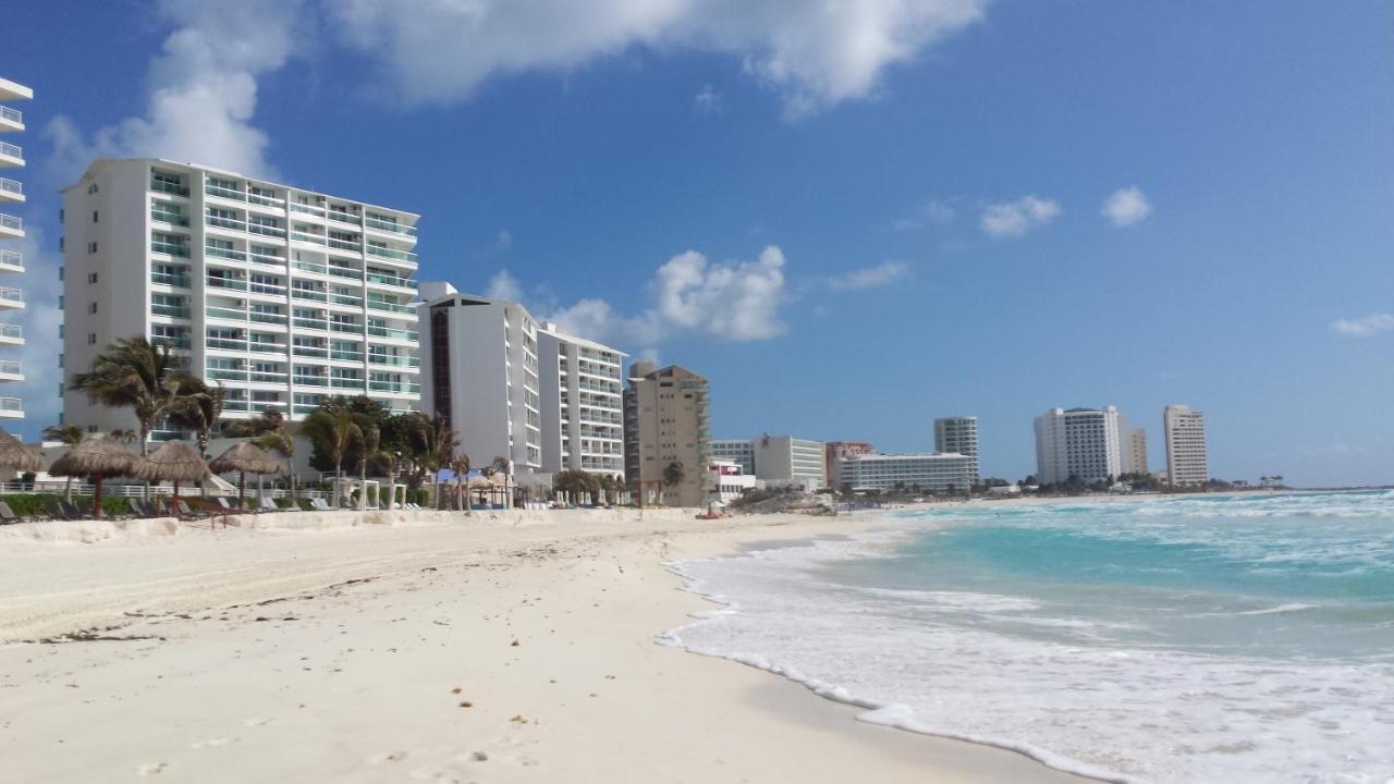 1 Bedroom Seaview Condo In Ocean Dream Resort カンクン エクステリア 写真